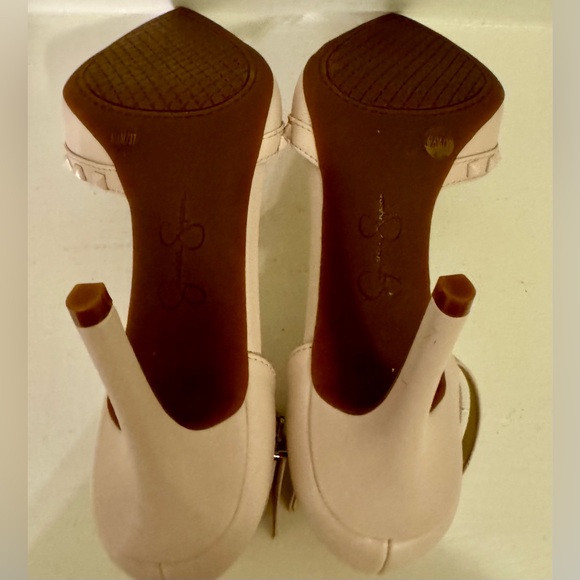 Jessica Simpson Baby PINK Heels Stiletto Pumps Shoes STUDS Ankle Straps size 6.5 - Picture 11 of 14